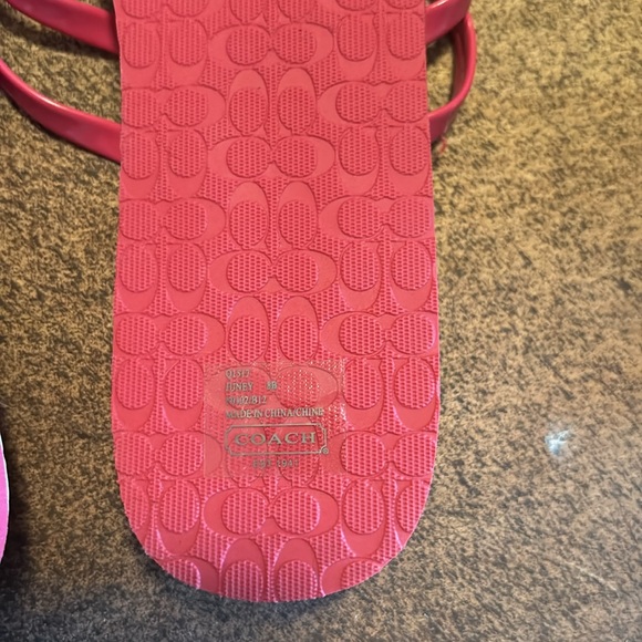Coach Hot Pink Flip flops. - Picture 4 of 4